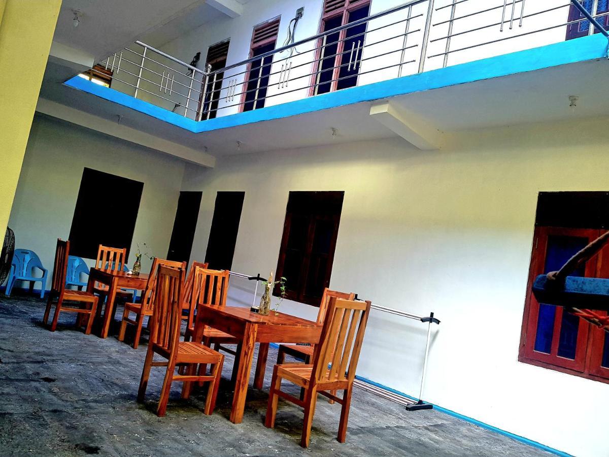 Natraj Guest House Trincomalee Exterior photo